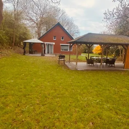 Haus Am Deich Nyaraló